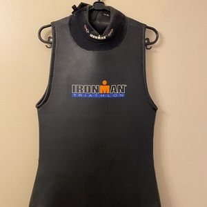 Ironman Mens Triathlon Wetsuit Size ML (Medium Large)  Sleeveless Long John